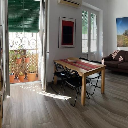Apartamento Imperial Sevilla City Center Exterior photo