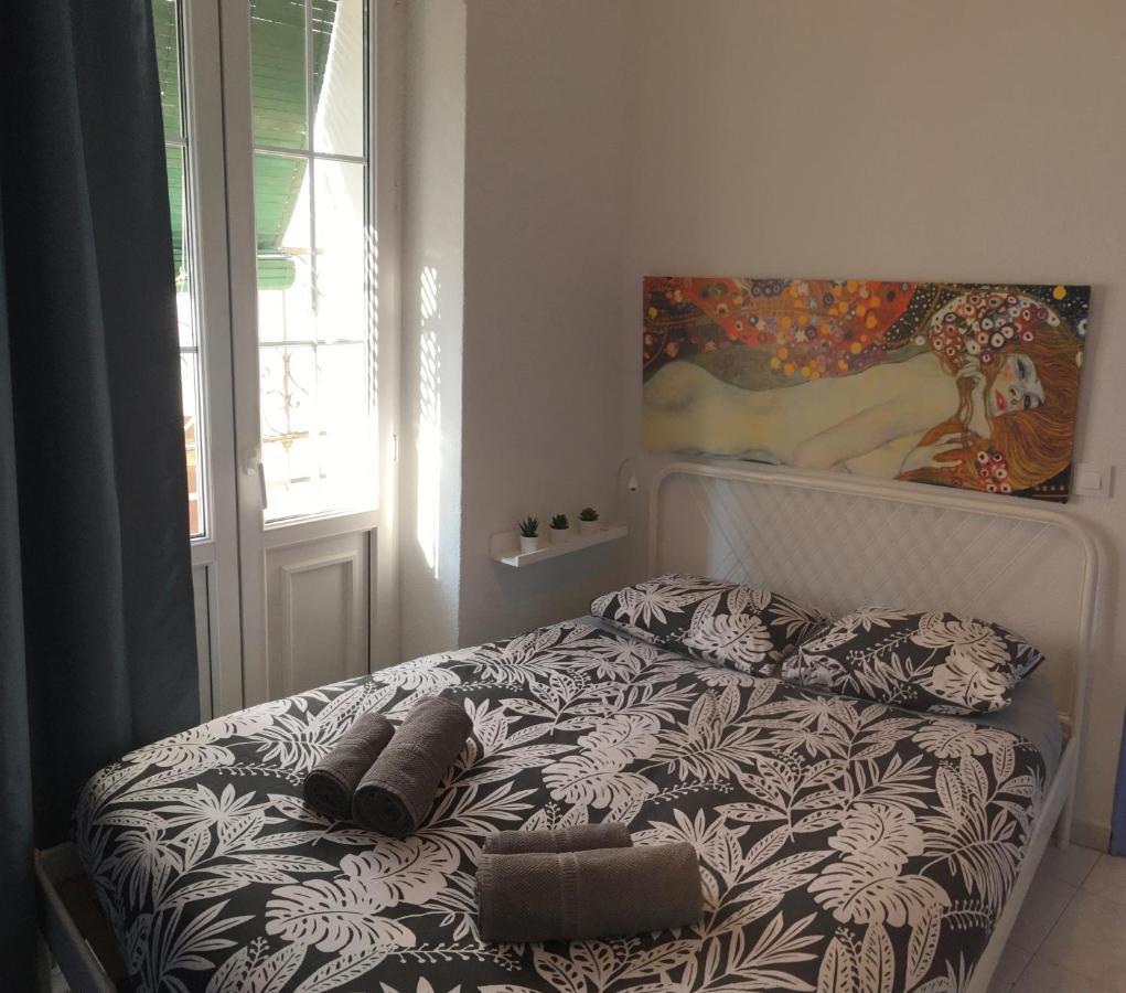 Apartamento Imperial Sevilla City Center Exterior photo