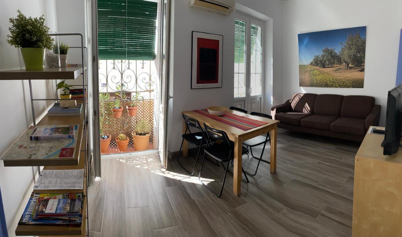 Apartamento Imperial Sevilla City Center Exterior photo